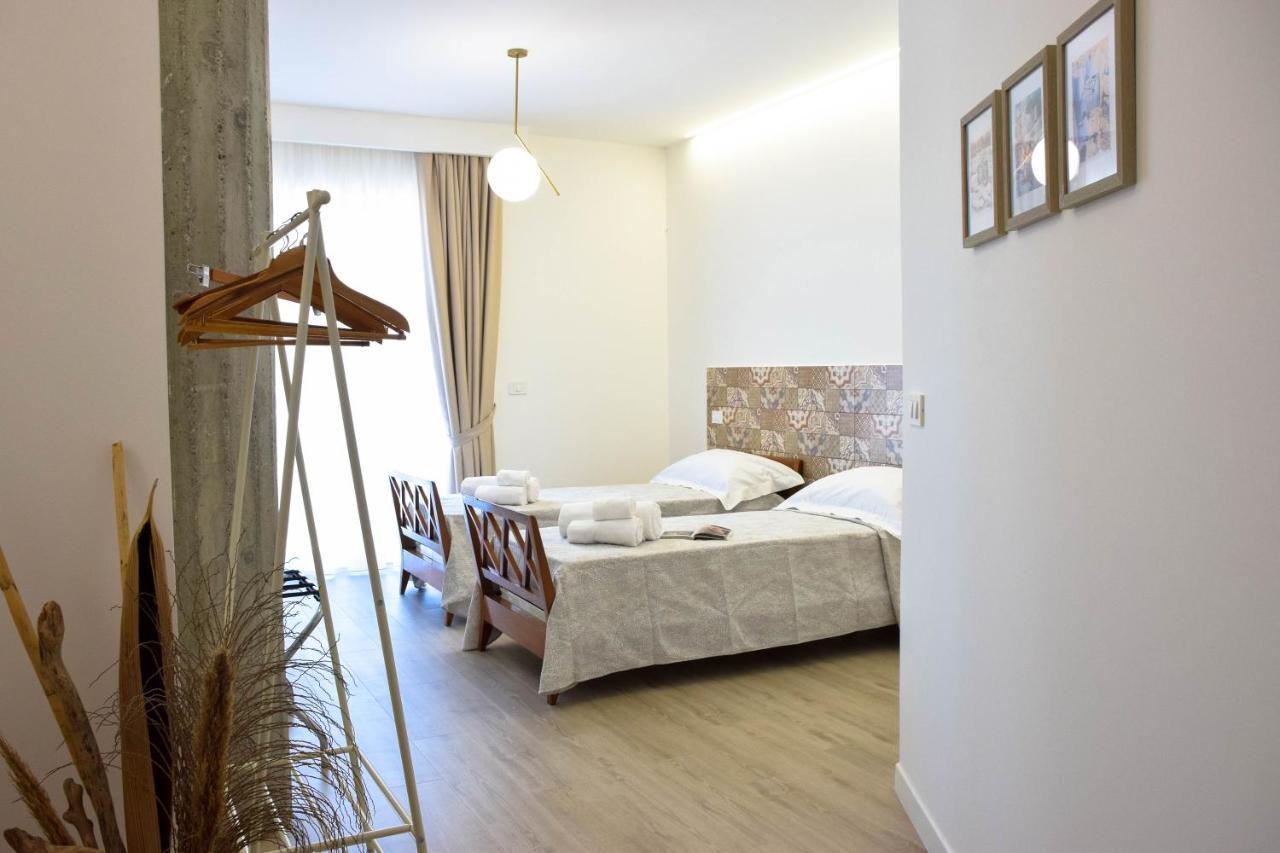 Accomodati B&B Marina di Gioiosa Ionica Exterior photo